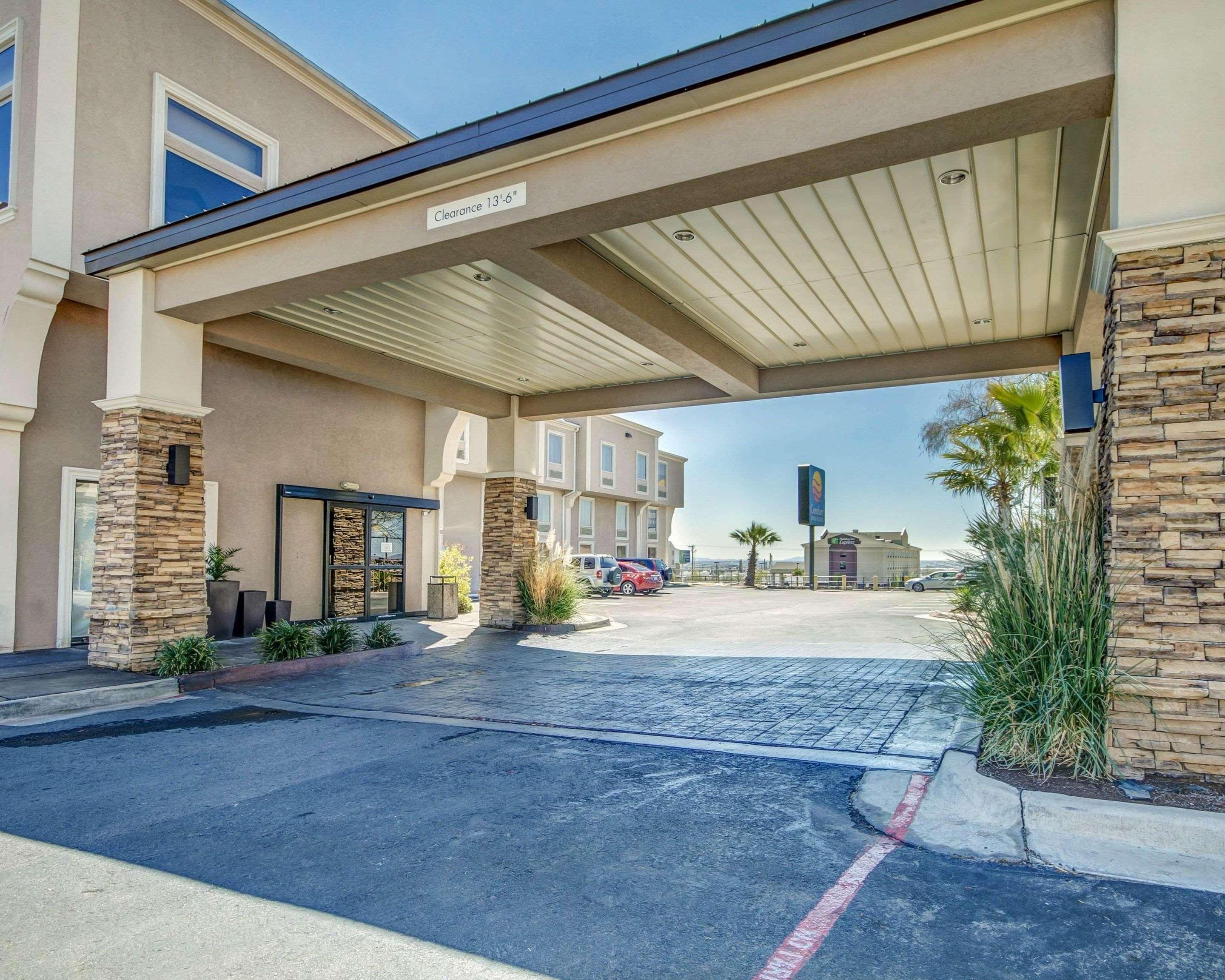 Comfort Inn & Suites I-10 Airport Ελ Πάσο Εξωτερικό φωτογραφία
